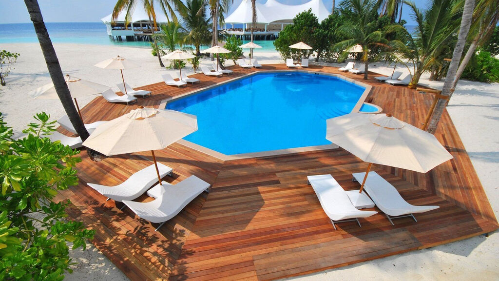 Safari Island Resort