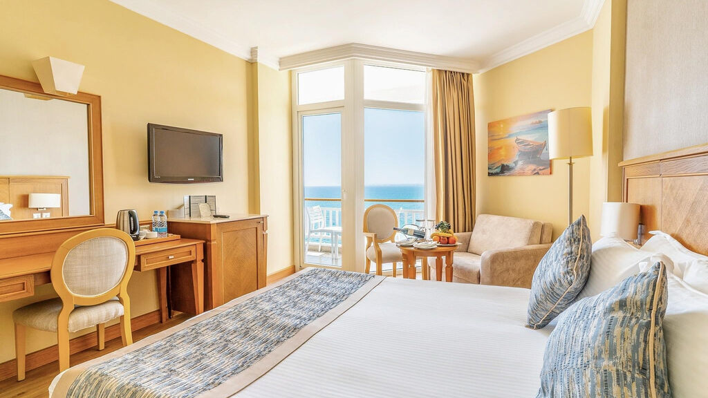 Salamis Bay Conti Resort