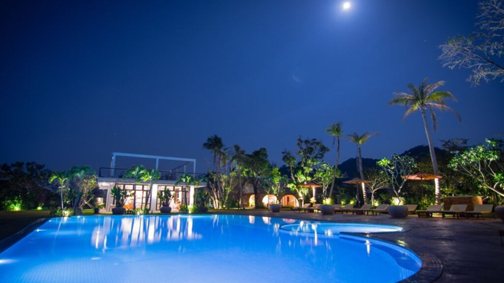 Samanea Beach Resort & Spa