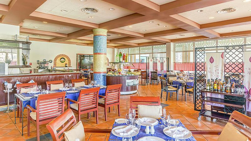 Sandals Royal Hicacos Resort & Spa