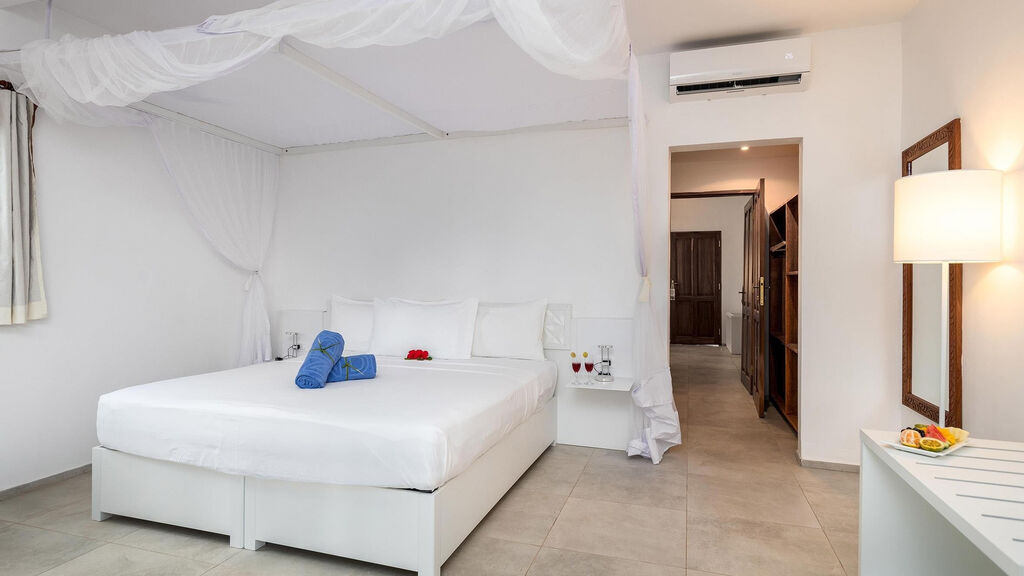 Sandies Baobab Beach