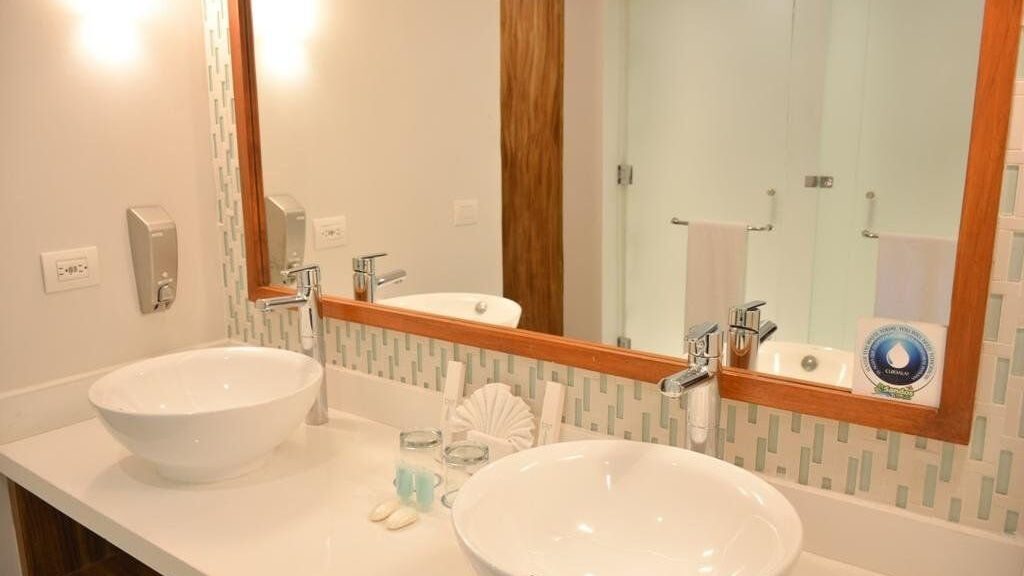 Sandos Caracol Eco Resort