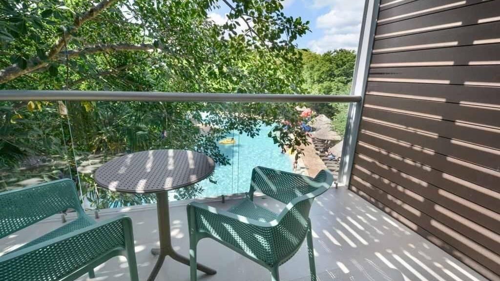 Sandos Caracol Eco Resort