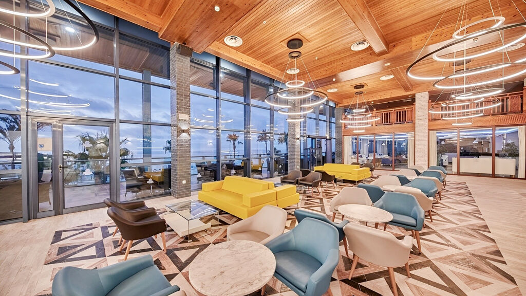 Sandos Papagayo Beach Resort