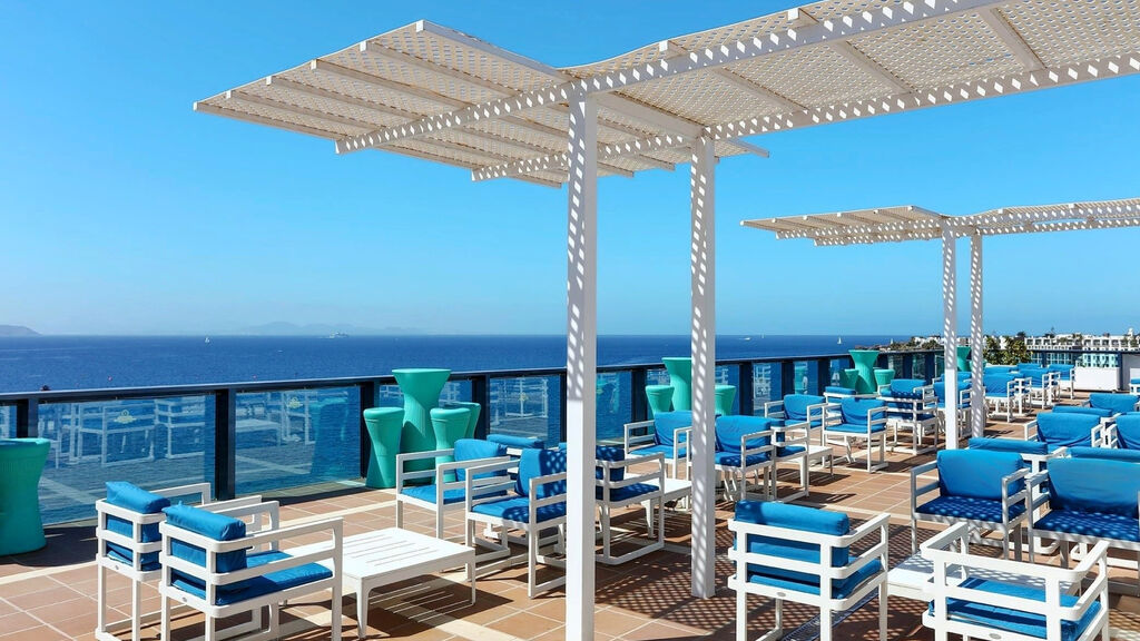 Sandos Papagayo Beach Resort