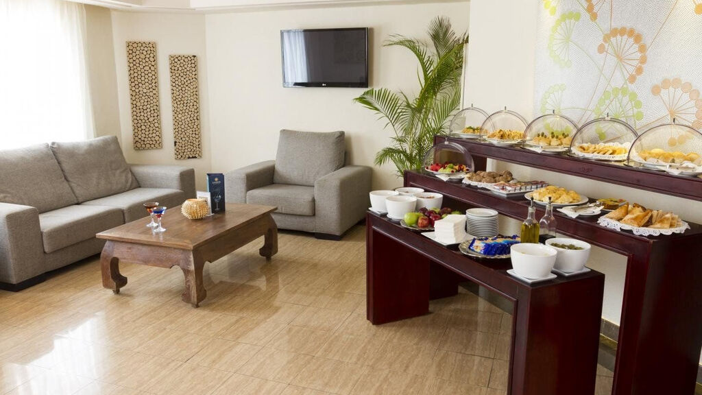 Sandos Playacar Beach Resort