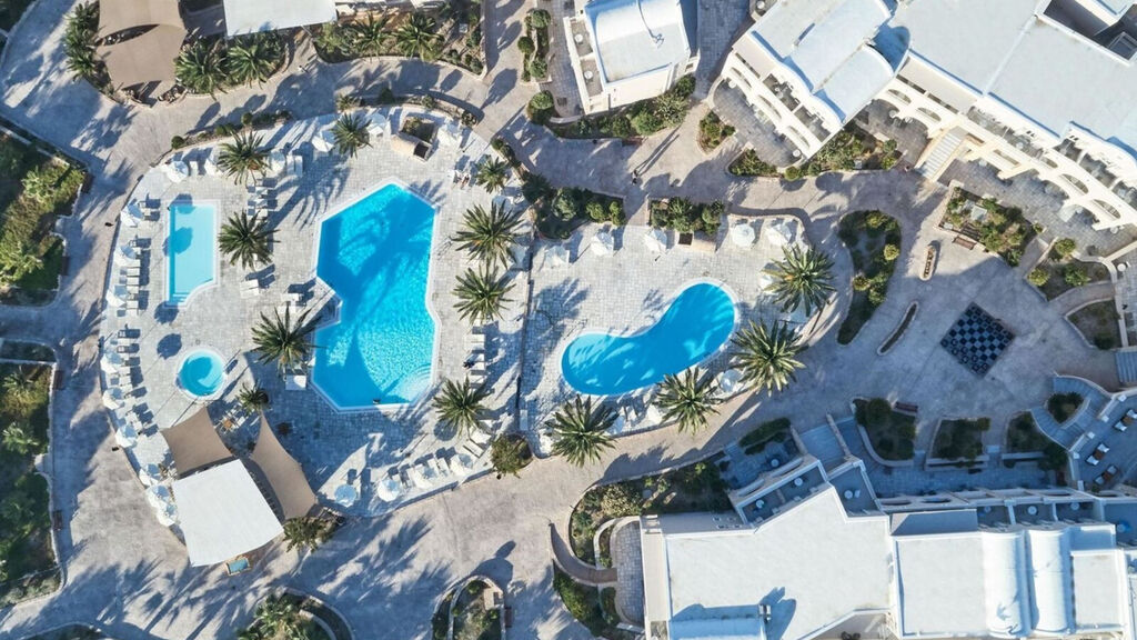 Santo Miramare Resort