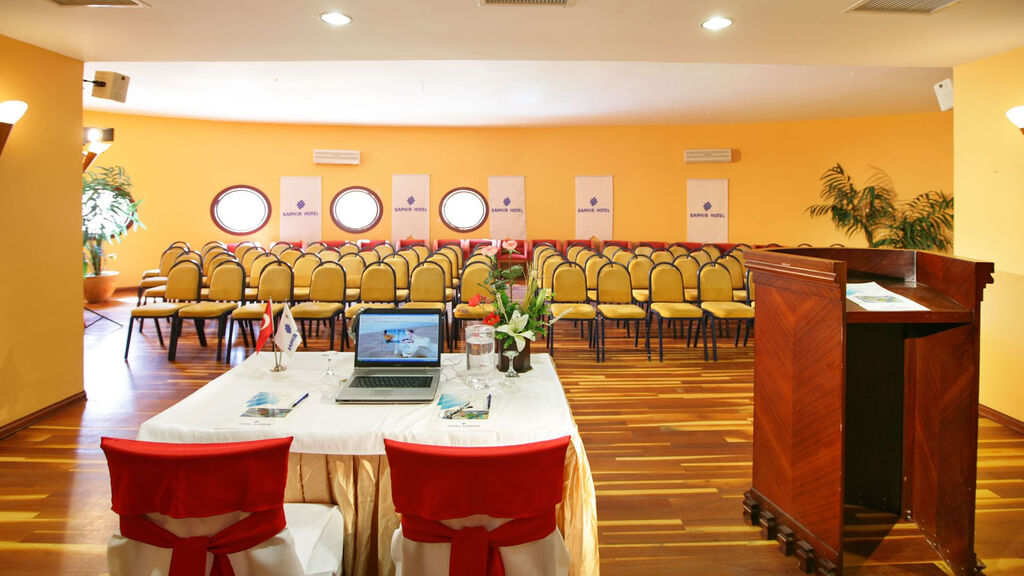 Saphir Hotel & Villas