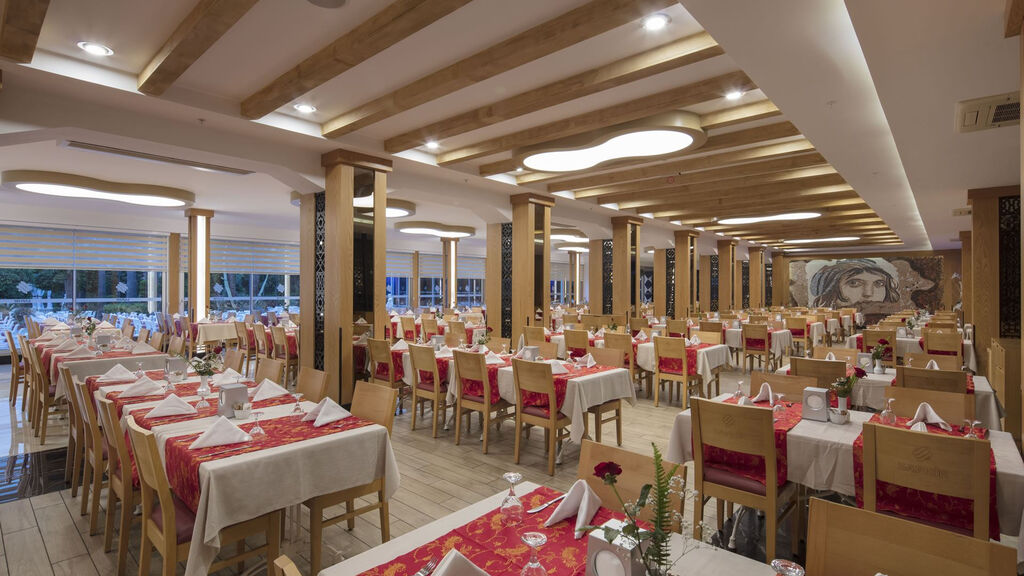 Saphir Hotel & Villas