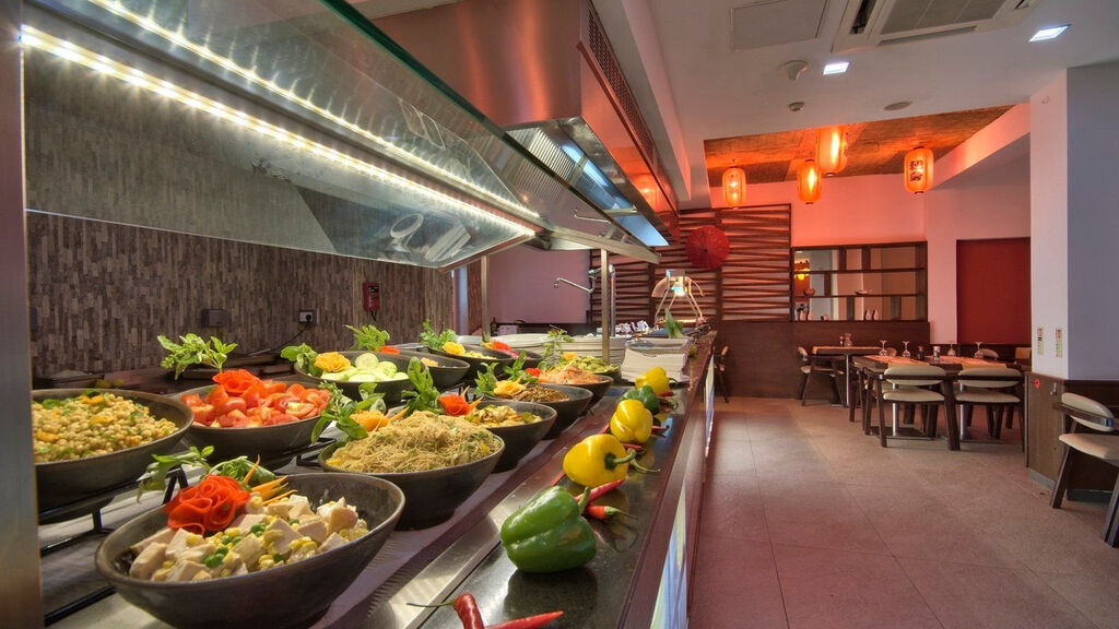 Db Seabank Resort + Spa