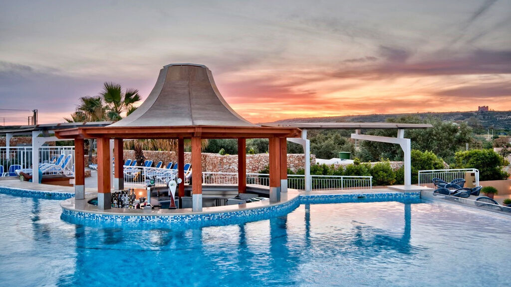 Db Seabank Resort + Spa