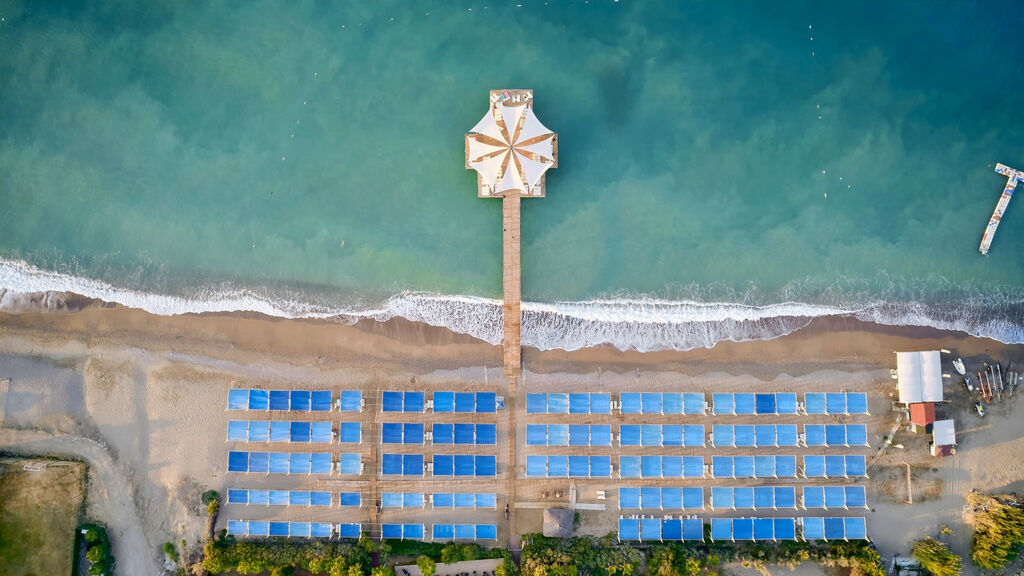 Sea World Resort & Spa