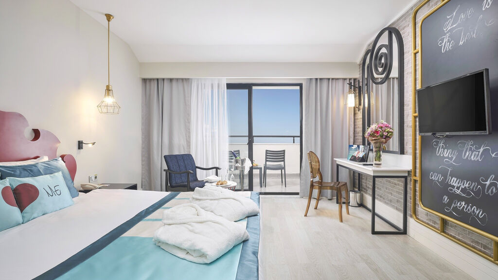 Seaden Valentine Resort & Spa