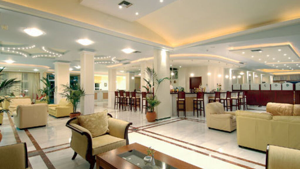 Selini Suites