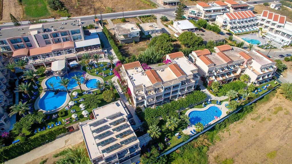 Selini Suites