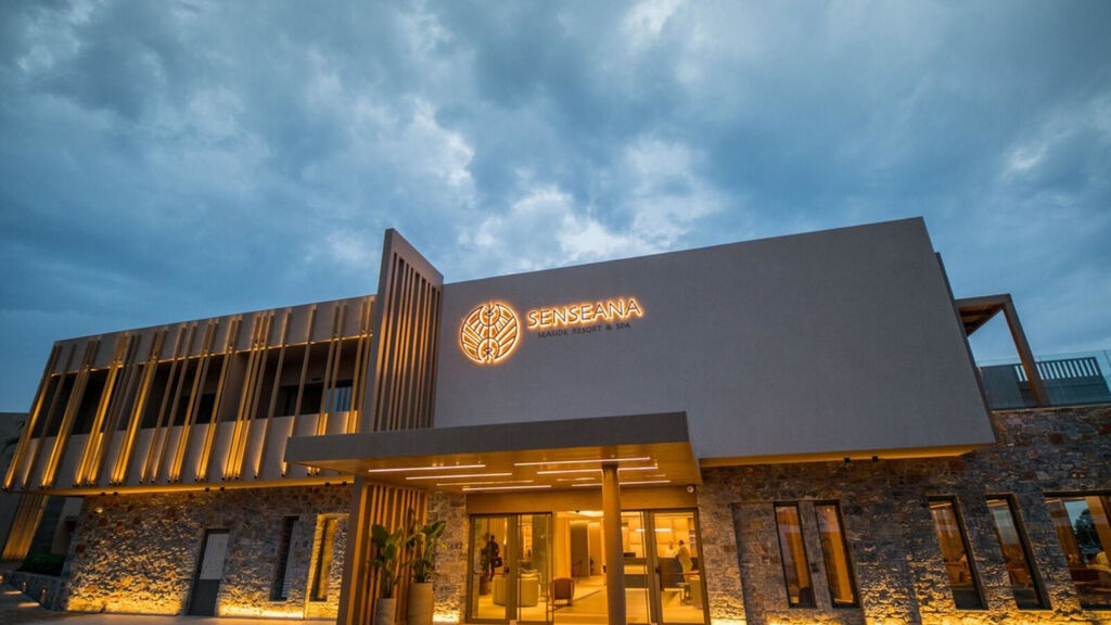 Senseana Sea Side Resort & Aquadventure