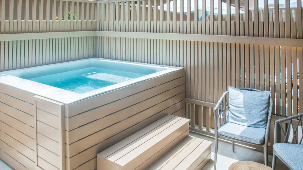 Senseana Sea Side Resort & Aquadventure