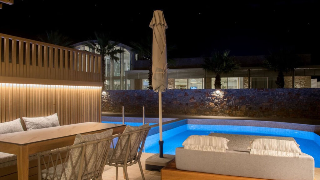 Senseana Sea Side Resort & Aquadventure