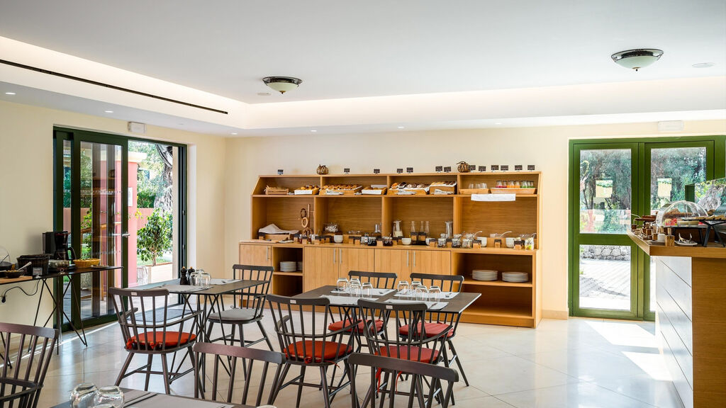 Sentido Apollo Palace