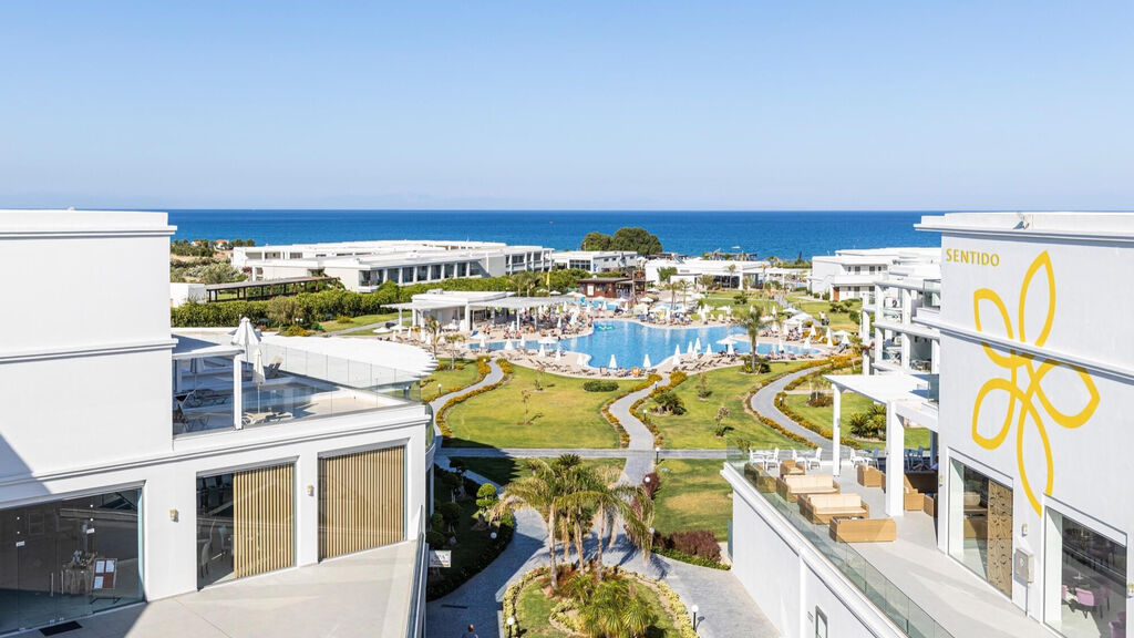 Sentido Asterias Beach