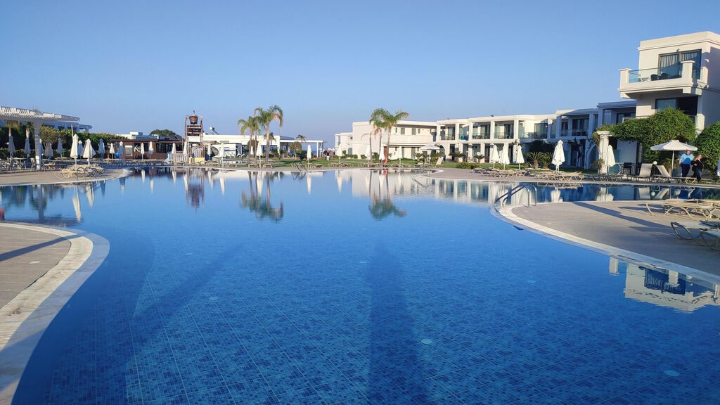 Sentido Asterias Beach Resort