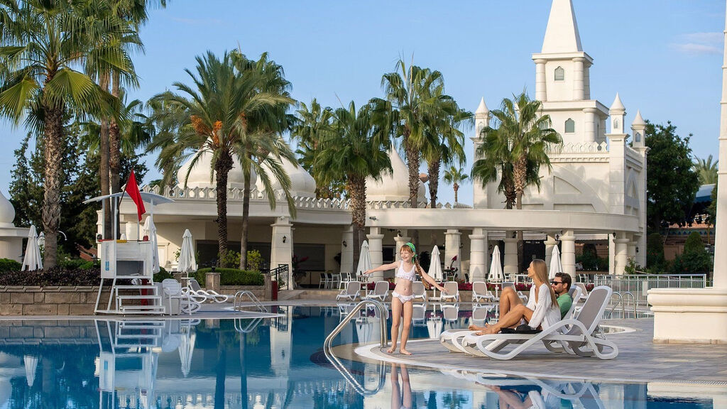 Sentido Kamelya Fulya