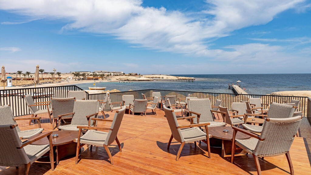 Sentido Naga Bay