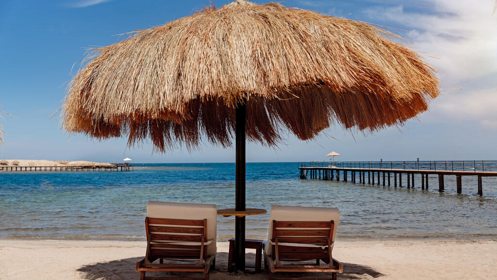 Sentido Naga Bay