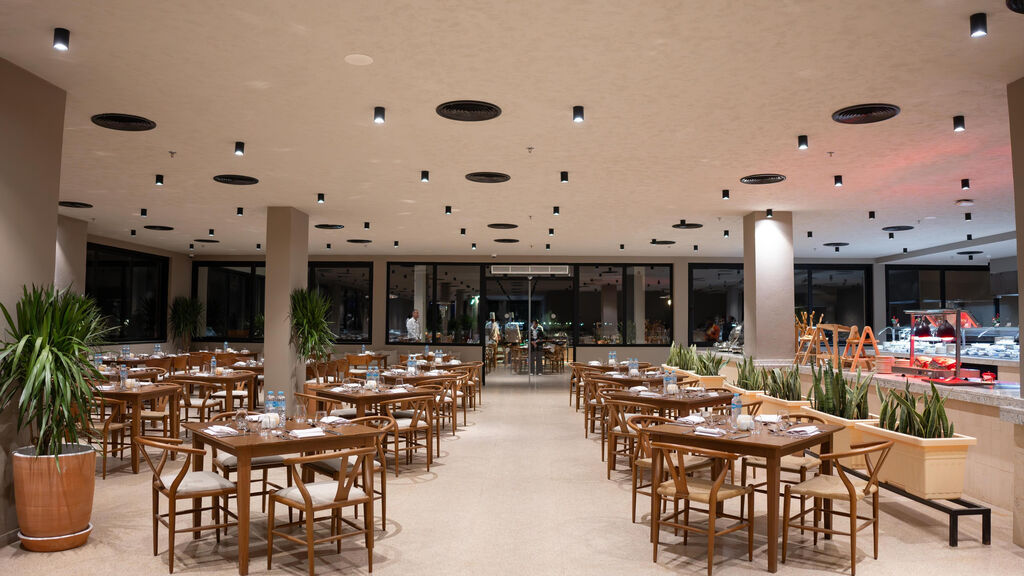 Sentido Naga Bay