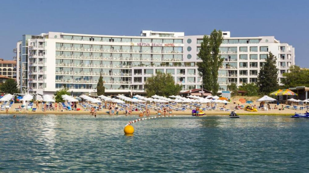 Sentido Neptun Beach