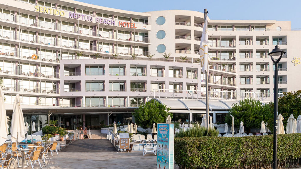 Sentido Neptun Beach