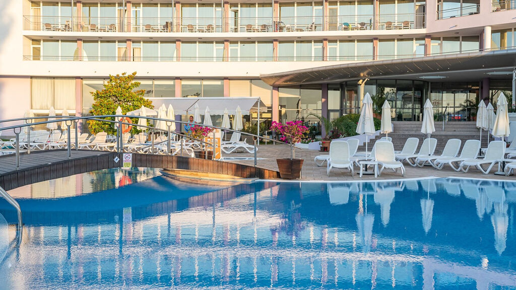 Sentido Neptun Beach