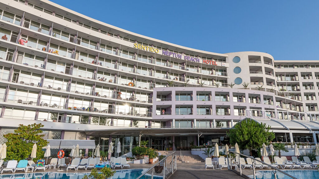 Sentido Neptun Beach