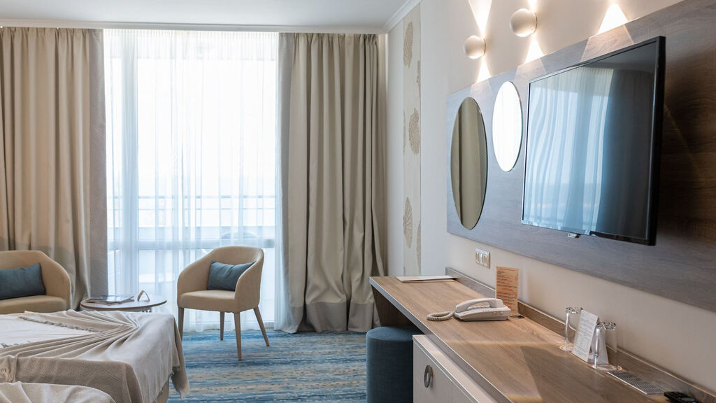 Sentido Neptun Beach