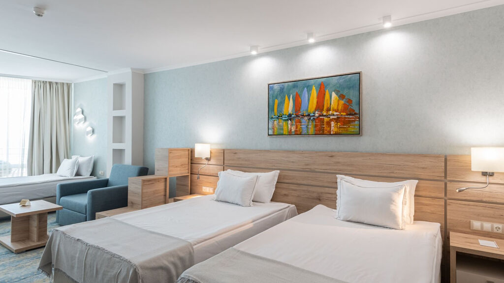 Sentido Neptun Beach