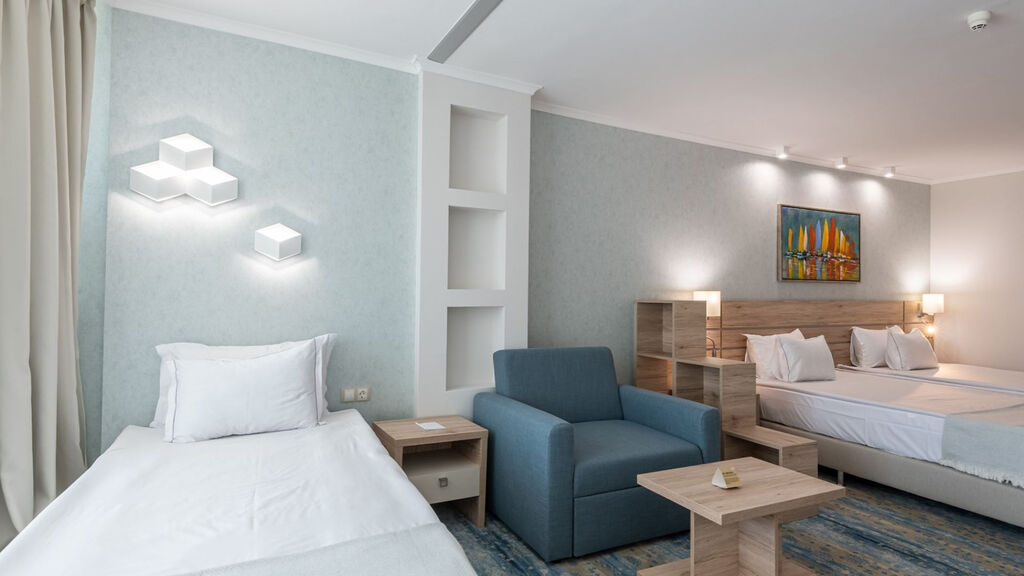 Sentido Neptun Beach