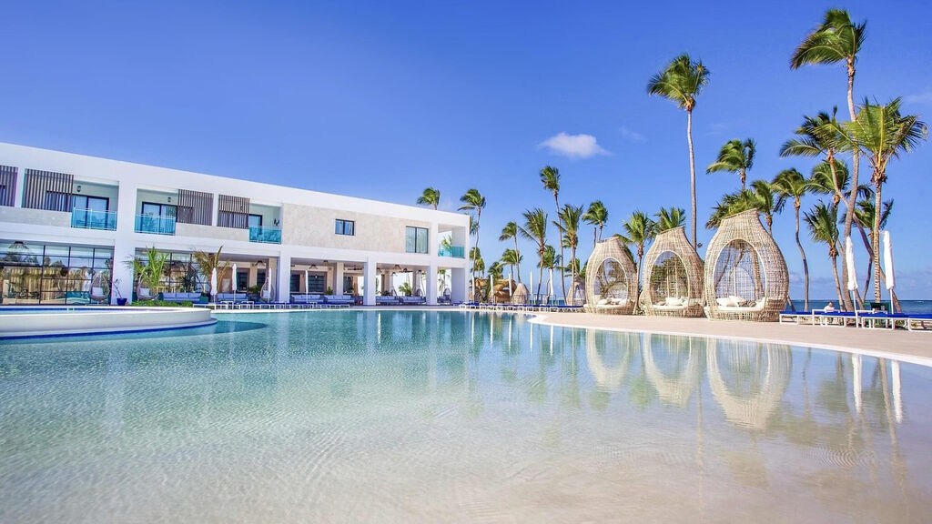 Serenade Punta Cana Beach & Spa Resort