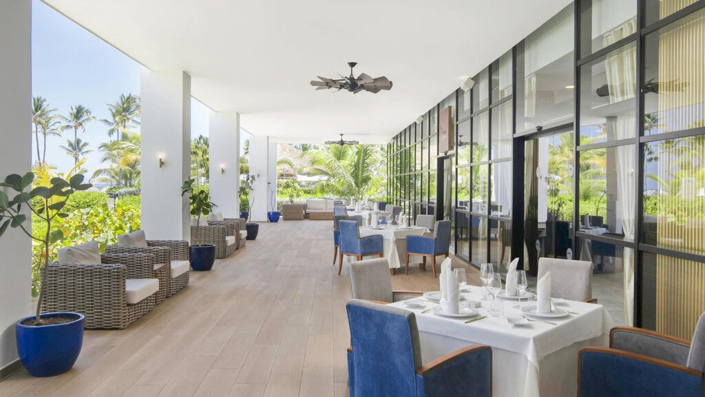 Serenade Punta Cana Beach & Spa Resort