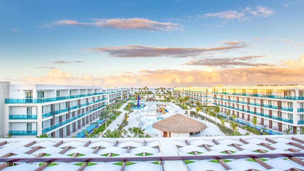 Serenade Punta Cana Beach & Spa Resort