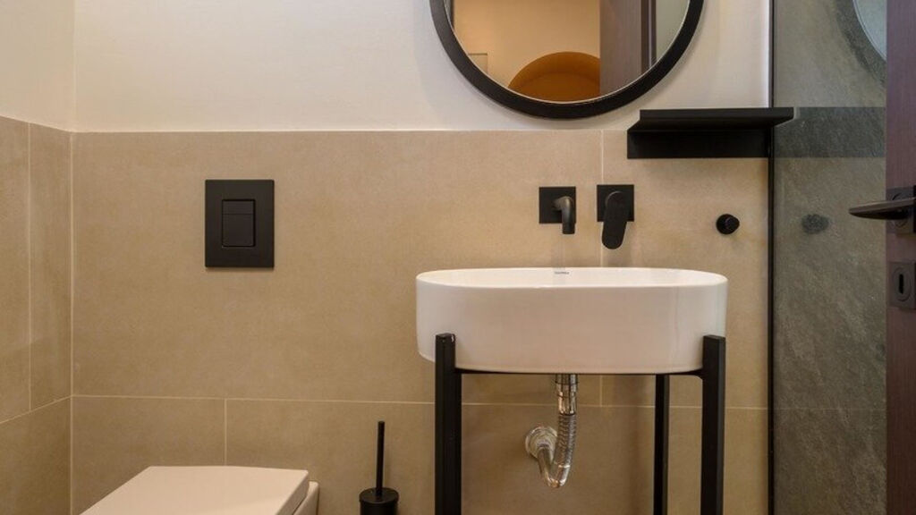 Serenity Luxury Hotel Agrilia