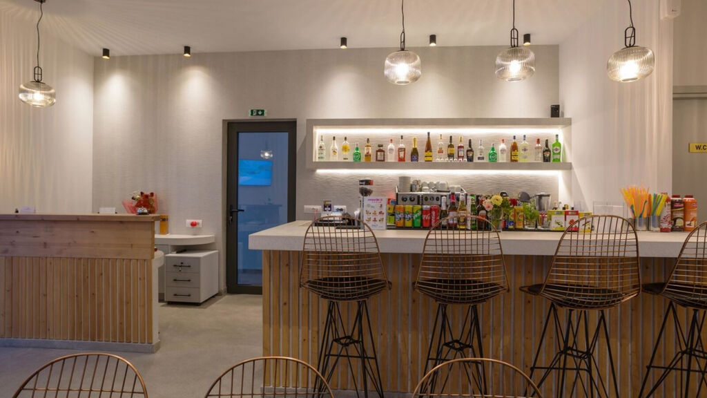 Serenity Luxury Hotel Agrilia