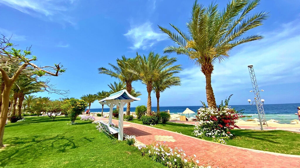 Serenity Makadi Beach