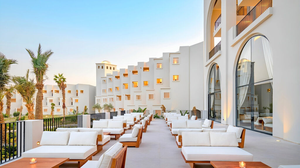 Serry Beach Resort