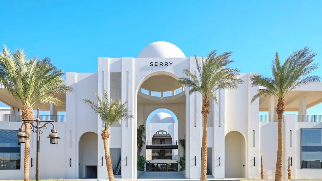 Serry Beach Resort