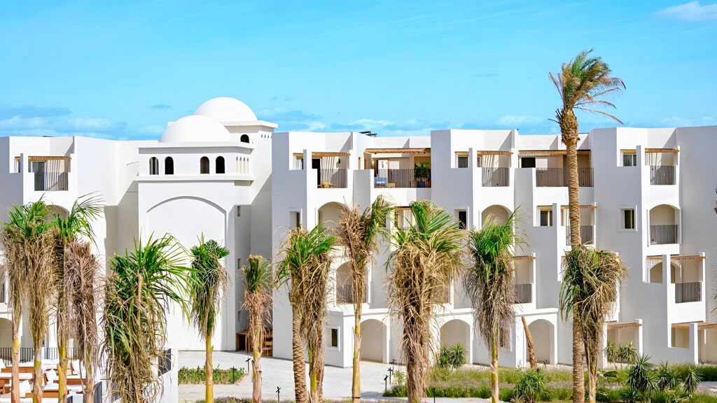 Serry Beach Resort