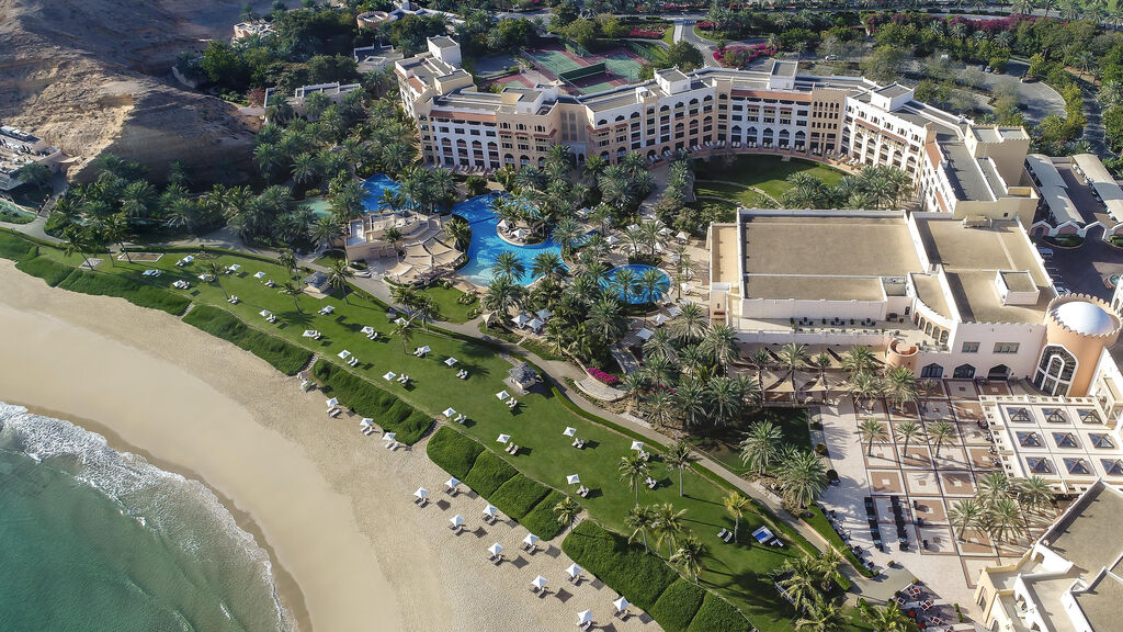 Shangri-La’s Barr Al Jissah