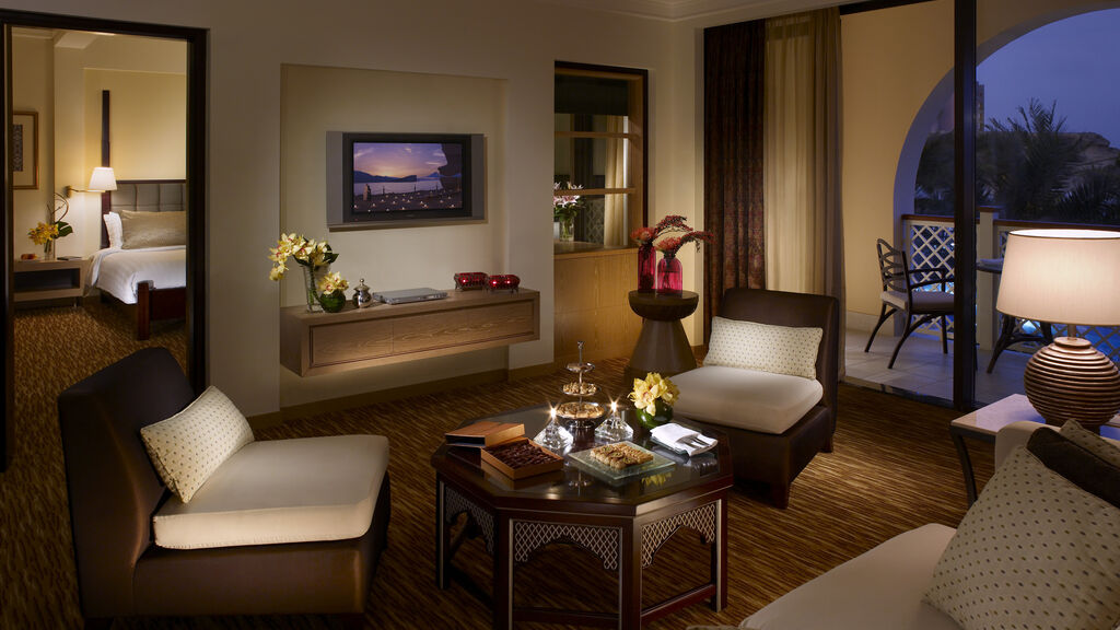 Shangrila Albandar