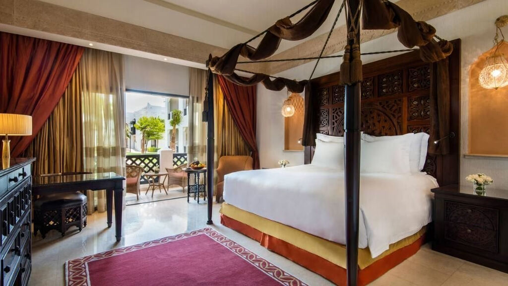 Sharq Village & Spa, A Ritz Carlton