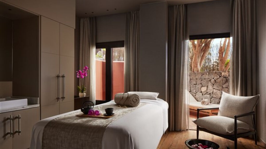 Sheraton La Caleta Resort & Spa