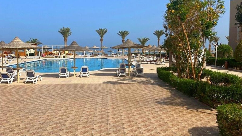 Shoni Bay Resort